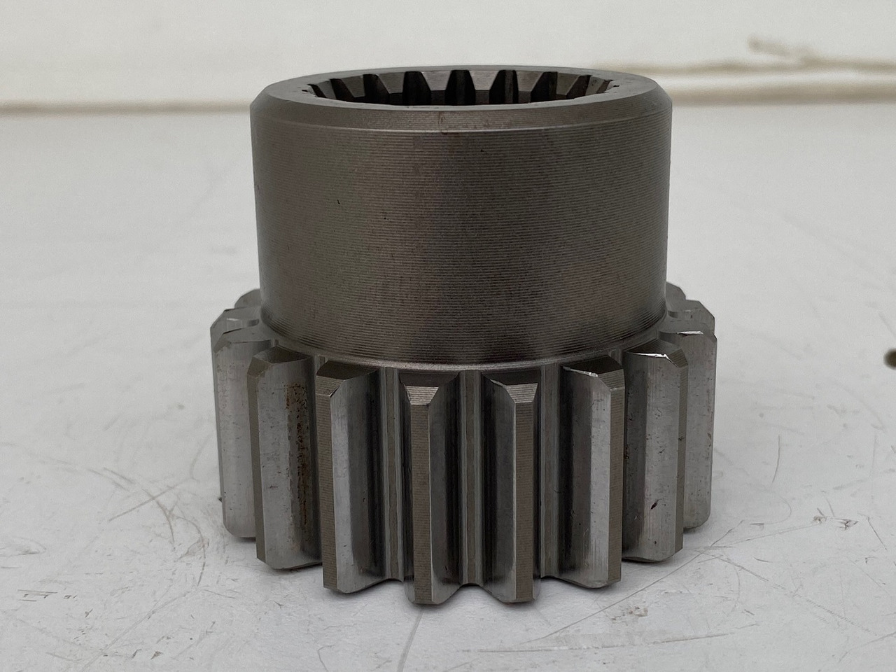 Liebherr Sonnenrad ID-Nr.9442176. SAT325/204. A954, EP954B, P954, R954 B. - Pagrieziena reduktors - Ekskavators: foto 2 Liebherr Sonnenrad ID-Nr.9442176. SAT325/204. A954, EP954B, P954, R954 B. - Pagrieziena reduktors - Ekskavators: foto 2