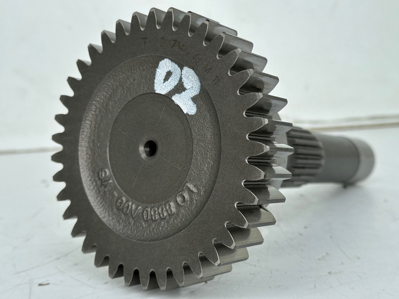 Liebherr Triebwelle ID-Nr.10117140 mit Zylinderrollenlager ID-Nr.7080150 - ID-Nr.7380070. A914, A922, A924, A928, LH30, LH35, P914, P924, R906, R914, R916, R924, R924 COMP. #101171470.02# - Hidrauliskais sūknis - Celtniecības tehnika: foto 2 Liebherr Triebwelle ID-Nr.10117140 mit Zylinderrollenlager ID-Nr.7080150 - ID-Nr.7380070. A914, A922, A924, A928, LH30, LH35, P914, P924, R906, R914, R916, R924, R924 COMP. #101171470.02# - Hidrauliskais sūknis - Celtniecības tehnika: foto 2