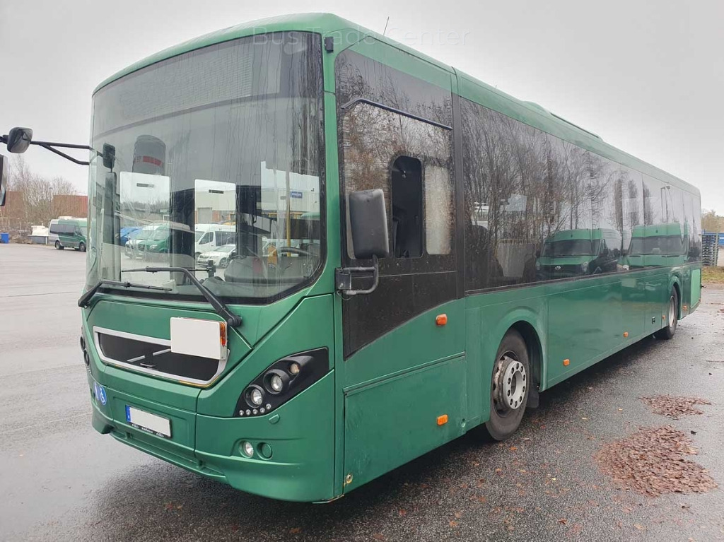 VOLVO 8900 B8RLE - Piepilsētas autobuss: foto 4 VOLVO 8900 B8RLE - Piepilsētas autobuss: foto 4