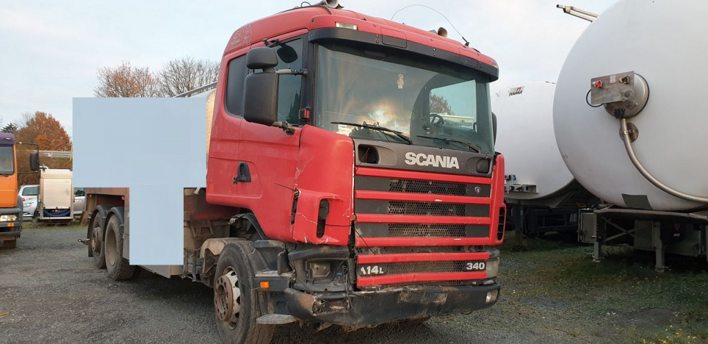 Scania 114L 340 LB6x2 Unfallschaden (Nr. 4772) - Kravas automašīna: foto 2 Scania 114L 340 LB6x2 Unfallschaden (Nr. 4772) - Kravas automašīna: foto 2