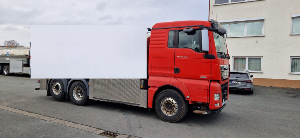 MAN TGX 26.640 6x2 (Nr. 5994) - Autocisterna: foto 1 MAN TGX 26.640 6x2 (Nr. 5994) - Autocisterna: foto 1