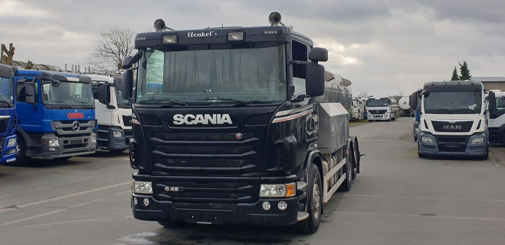 Scania G 420 (Nr. 5078) - Autocisterna: foto 3 Scania G 420 (Nr. 5078) - Autocisterna: foto 3