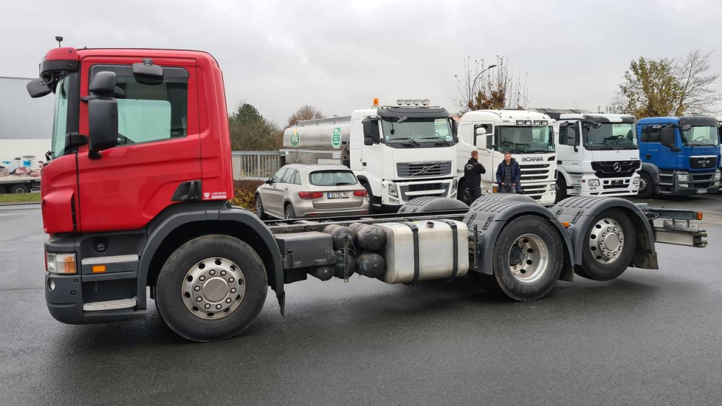 Scania P 400 6x2 RECHTSLENKER(Nr. 5018) - Šasija kravas automašīna: foto 3 Scania P 400 6x2 RECHTSLENKER(Nr. 5018) - Šasija kravas automašīna: foto 3