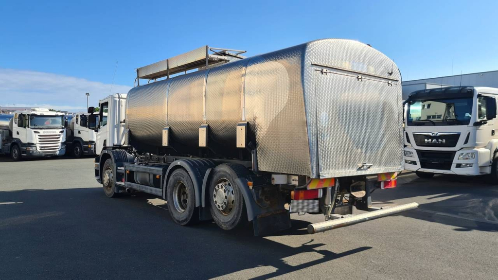 Scania P 400 LB6X2 (Nr. 5185) - Autocisterna: foto 5 Scania P 400 LB6X2 (Nr. 5185) - Autocisterna: foto 5