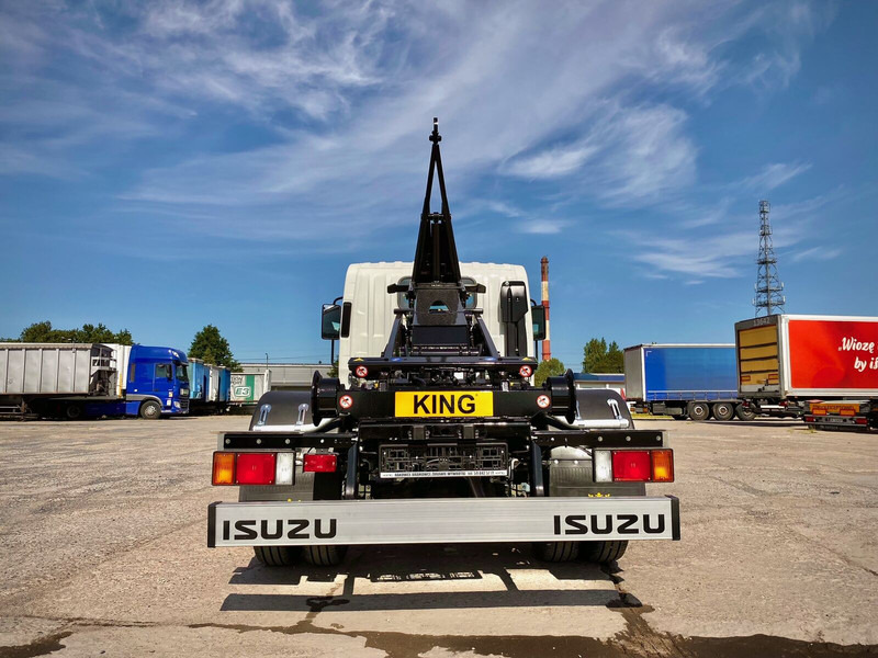 Isuzu M27 - Pacēlājs ar āķi: foto 4 Isuzu M27 - Pacēlājs ar āķi: foto 4