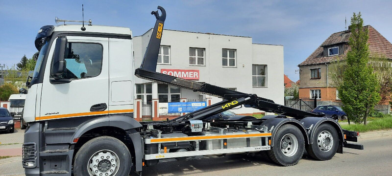 Mercedes-Benz Actros 2542 KING HZ-20R - Pacēlājs ar āķi: foto 4 Mercedes-Benz Actros 2542 KING HZ-20R - Pacēlājs ar āķi: foto 4