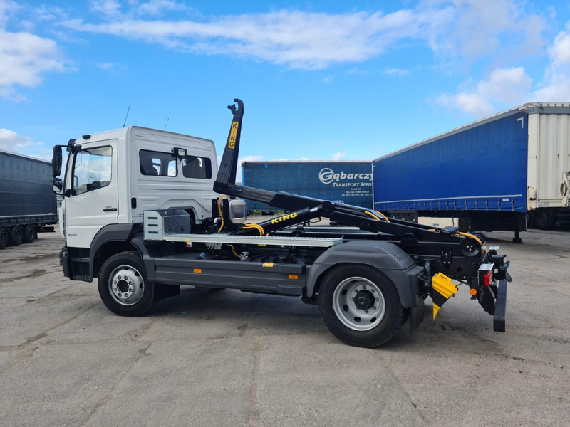 Mercedes-Benz Atego 1527L - Pacēlājs ar āķi: foto 2 Mercedes-Benz Atego 1527L - Pacēlājs ar āķi: foto 2