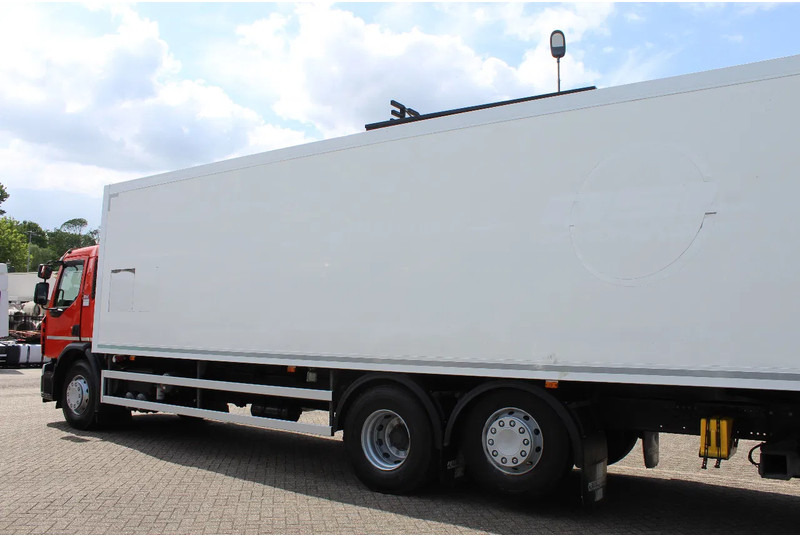Renault D * WIDE 26 * CARRIER * 6X2 LIFT * - Kravas automašīna refrižerators: foto 3 Renault D * WIDE 26 * CARRIER * 6X2 LIFT * - Kravas automašīna refrižerators: foto 3