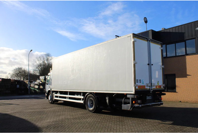 Renault Midlum 270 * EURO5 * 4X2 * CARRIER SUPRA 950 MT * - Kravas automašīna refrižerators: foto 2 Renault Midlum 270 * EURO5 * 4X2 * CARRIER SUPRA 950 MT * - Kravas automašīna refrižerators: foto 2