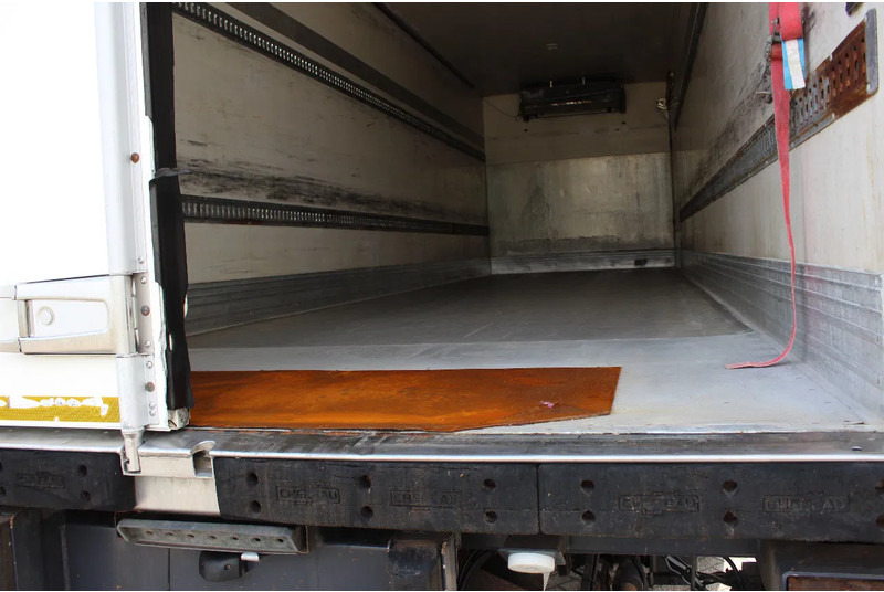 Kravas automašīna refrižerators Renault Premium 370 * EURO5 * CARRIER SUPRA 950 *: foto 10