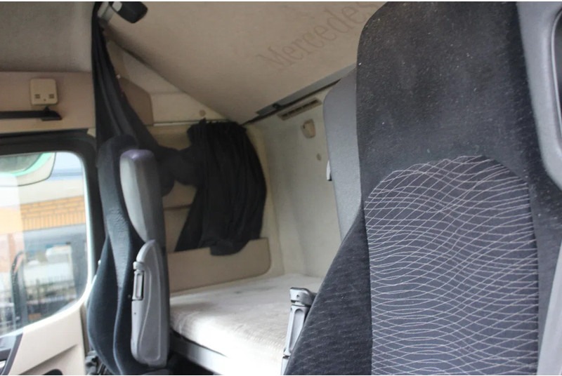 Vilcējs Mercedes-Benz Actros 1942 * 4x2 * 2 TANK * MEGA *: foto 10