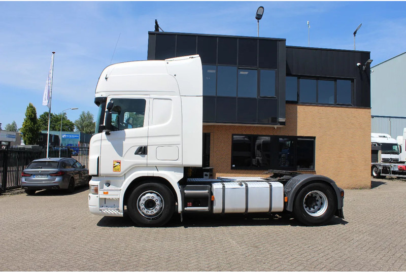 Scania R420 * RETARDER * 4X2 * - Vilcējs: foto 2 Scania R420 * RETARDER * 4X2 * - Vilcējs: foto 2