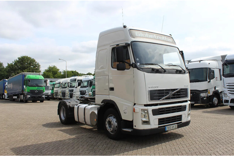 Volvo FH 12.420 * MANUAL * 4X2 * - Vilcējs: foto 5 Volvo FH 12.420 * MANUAL * 4X2 * - Vilcējs: foto 5
