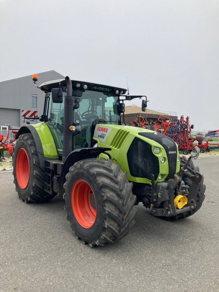 Claas Arion 630 - Traktors: foto 3 Claas Arion 630 - Traktors: foto 3
