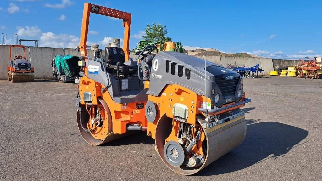 Hamm HD 13i VV - Ceļu veltnis: foto 1 Hamm HD 13i VV - Ceļu veltnis: foto 1
