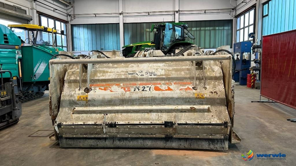 Wirtgen WS 250 - Asfalta ieklāšanas tehnika: foto 2 Wirtgen WS 250 - Asfalta ieklāšanas tehnika: foto 2
