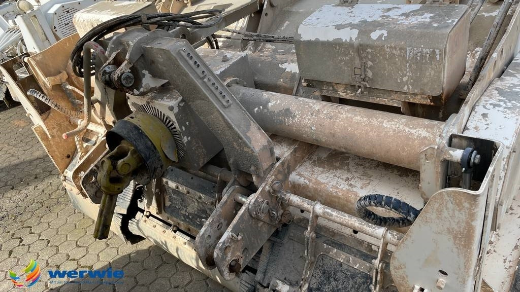 Asfalta ieklāšanas tehnika Wirtgen WS 250: foto 6