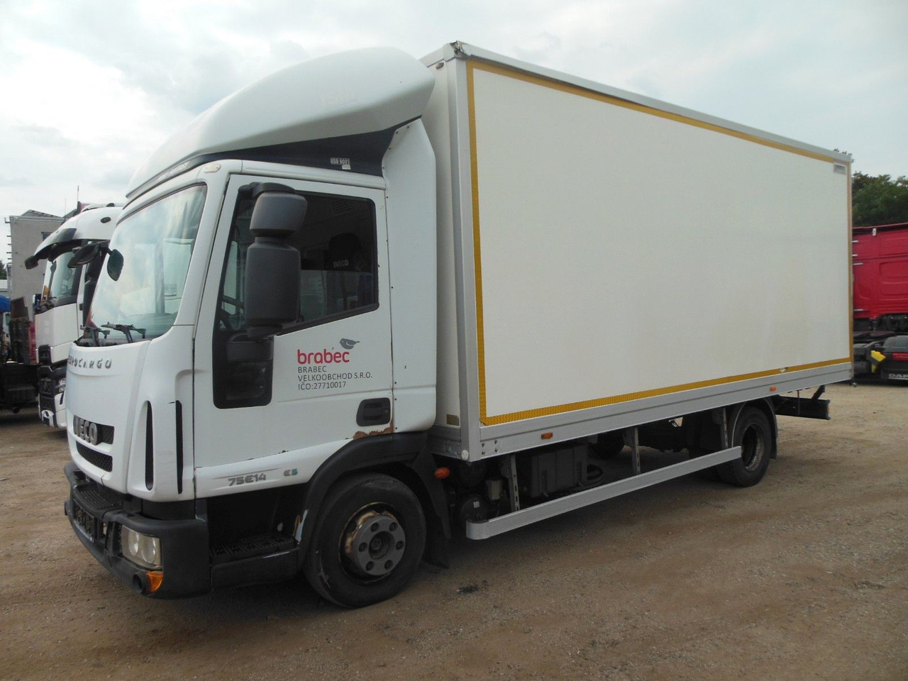 Iveco EUROCARGO 75E14 - Furgons ar slēgtā virsbūve: foto 1 Iveco EUROCARGO 75E14 - Furgons ar slēgtā virsbūve: foto 1