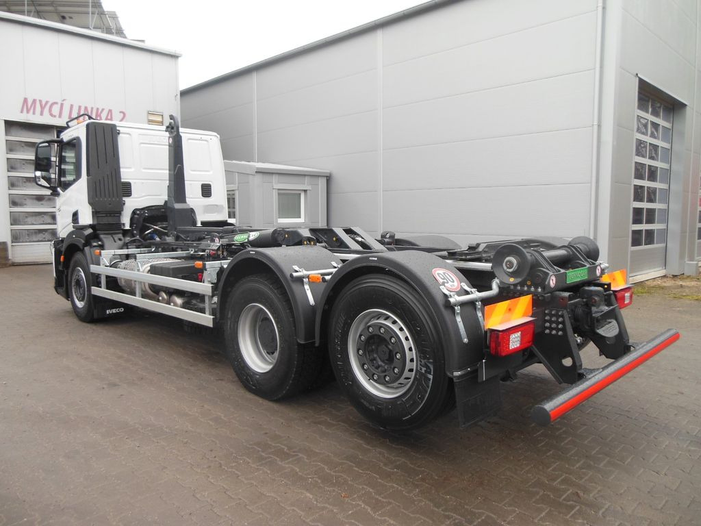 Iveco X-WAY AD 280X46, 6X2, LENK/LIFT, TNH 20T,SOFORT! - Pacēlājs ar āķi: foto 4 Iveco X-WAY AD 280X46, 6X2, LENK/LIFT, TNH 20T,SOFORT! - Pacēlājs ar āķi: foto 4