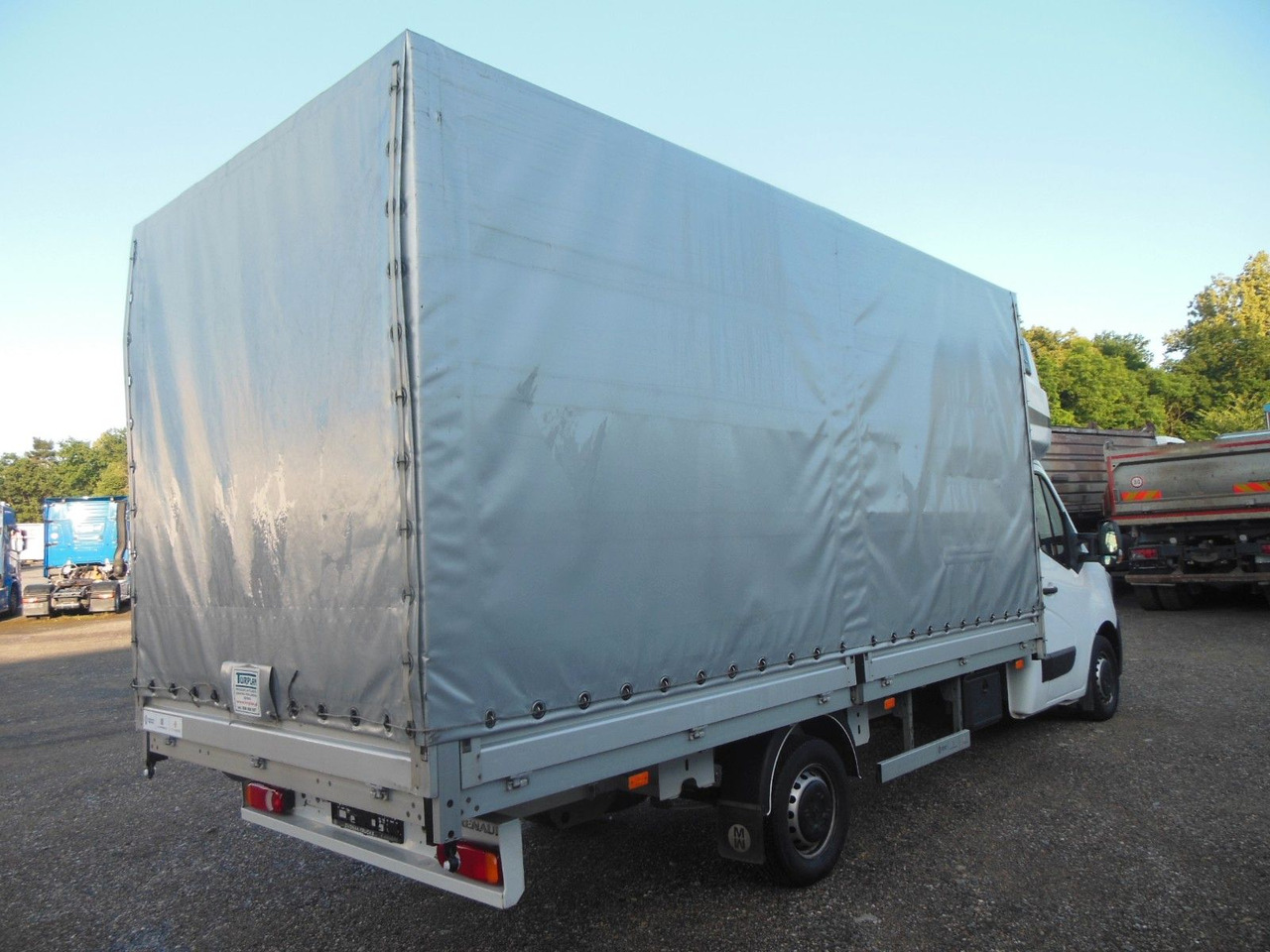 Renault MASTER 2.3 DCI, 10 PALETTEN, LUFT FEDERUNG - Furgons ar tentu: foto 3 Renault MASTER 2.3 DCI, 10 PALETTEN, LUFT FEDERUNG - Furgons ar tentu: foto 3