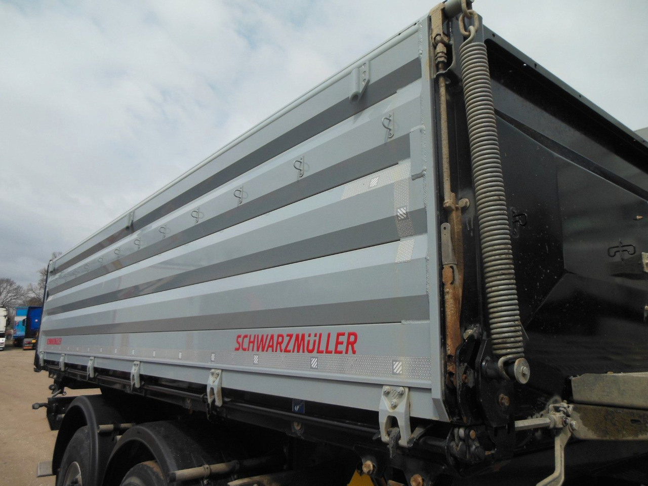 Piekabe pašizgāzējs Schwarzmüller TKIA 2/E: foto 10 Piekabe pašizgāzējs Schwarzmüller TKIA 2/E: foto 10