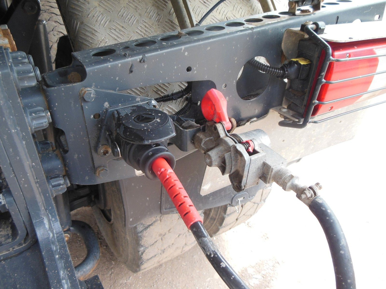 Piekabe pašizgāzējs Schwarzmüller TKIA 2/E: foto 14 Piekabe pašizgāzējs Schwarzmüller TKIA 2/E: foto 14