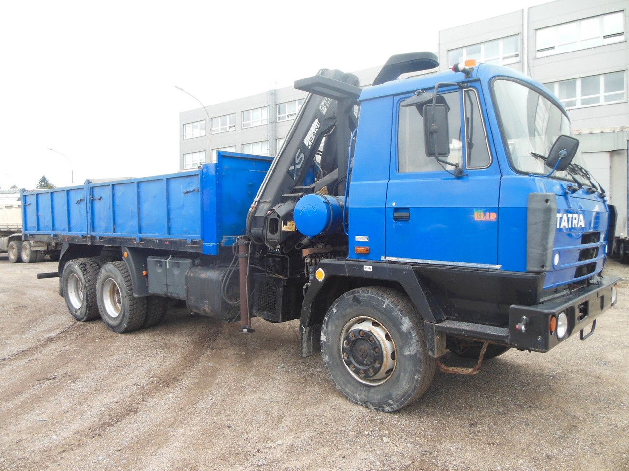 Tatra T 815, 6X6, HIAB 144 B - 3 DUO - Bortu kravas automašīna/ Platforma, Kravas auto ar manipulatoru: foto 2 Tatra T 815, 6X6, HIAB 144 B - 3 DUO - Bortu kravas automašīna/ Platforma, Kravas auto ar manipulatoru: foto 2