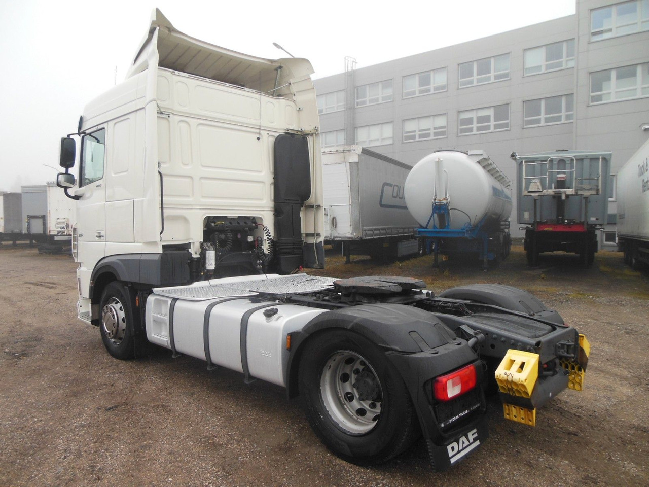 DAF XF 106.480 SC, STANDART, NEUE TACHO, TOP!! - Vilcējs: foto 4 DAF XF 106.480 SC, STANDART, NEUE TACHO, TOP!! - Vilcējs: foto 4