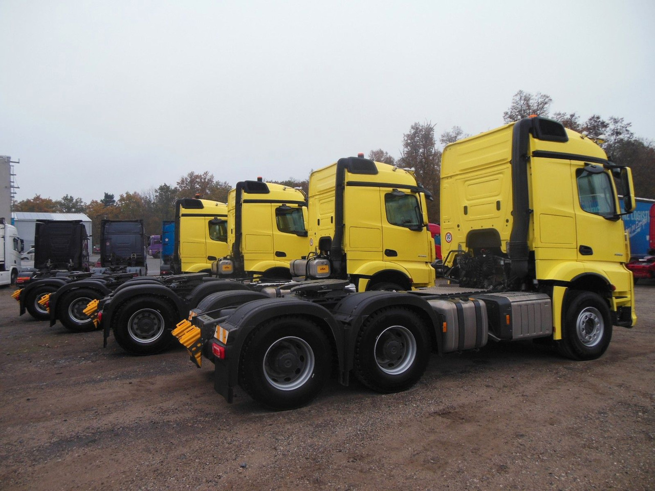 Mercedes-Benz 3353 ACTROS, 6X4, TRK, SET 120 TON, WIE NEUE!E!! - Vilcējs: foto 4 Mercedes-Benz 3353 ACTROS, 6X4, TRK, SET 120 TON, WIE NEUE!E!! - Vilcējs: foto 4