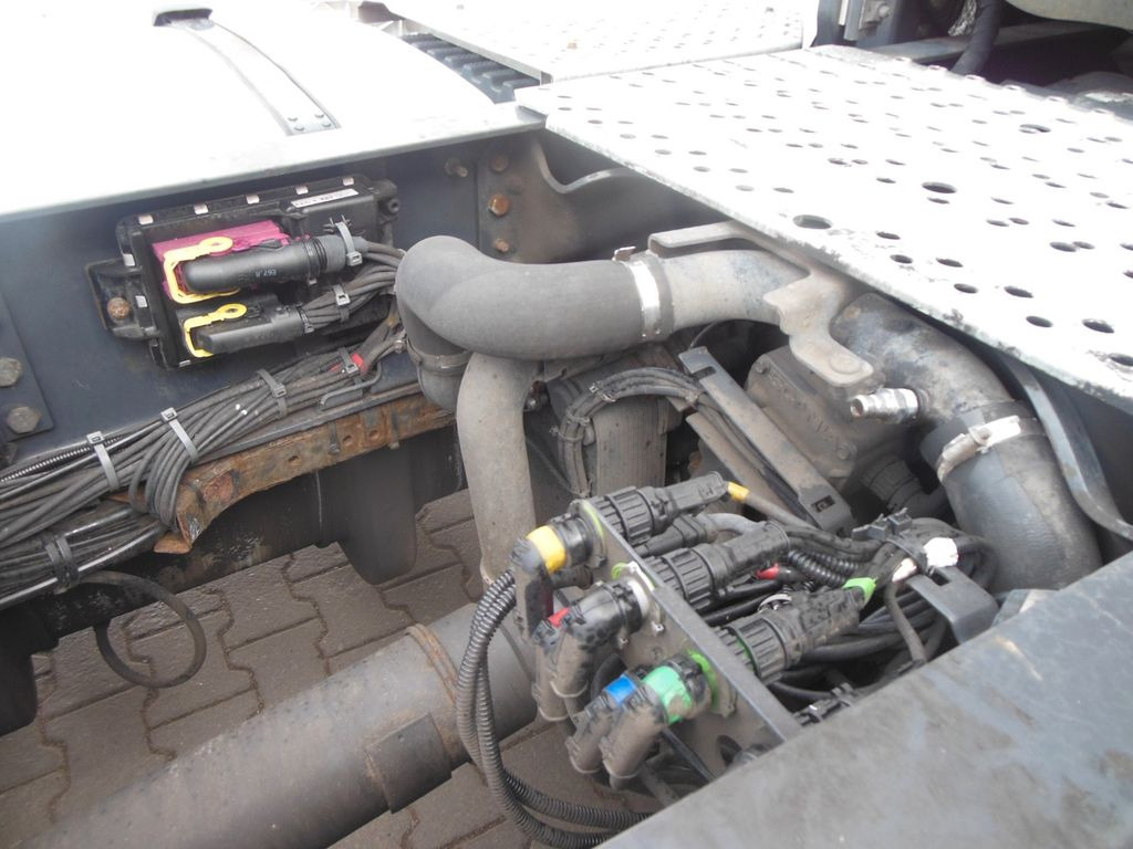 Vilcējs Scania R 520, V8, RETARDER: foto 10