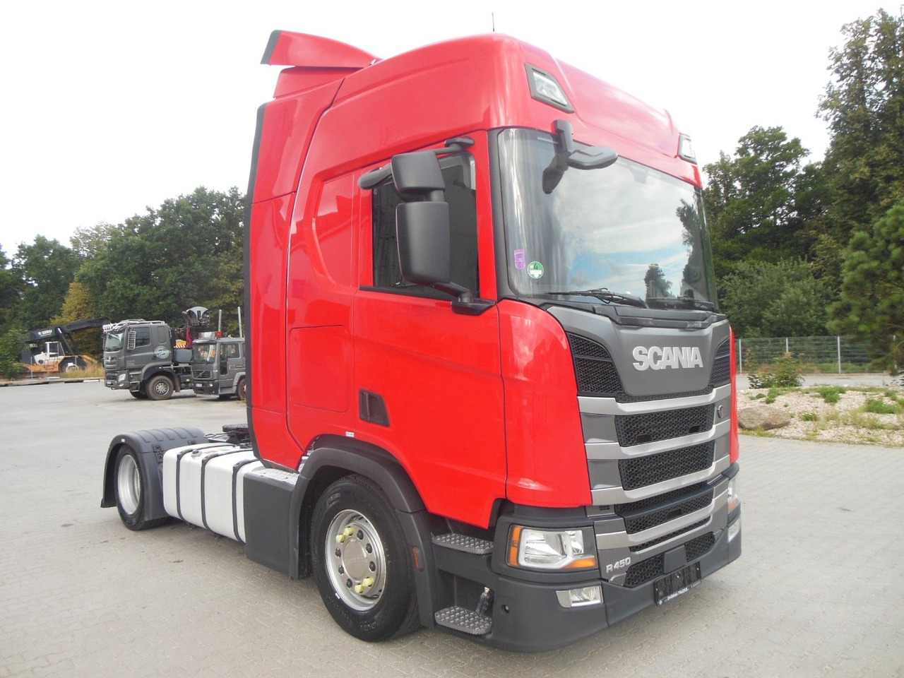 Scania R450, LOWDECK, RETARDER, STANDKLIMA - Vilcējs: foto 2 Scania R450, LOWDECK, RETARDER, STANDKLIMA - Vilcējs: foto 2