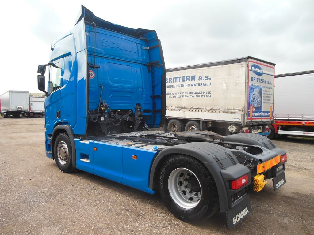 Scania R450, RETARDER, VOLL LUFT, 6 STÜCKS AM LAGER!!! - Vilcējs: foto 4 Scania R450, RETARDER, VOLL LUFT, 6 STÜCKS AM LAGER!!! - Vilcējs: foto 4