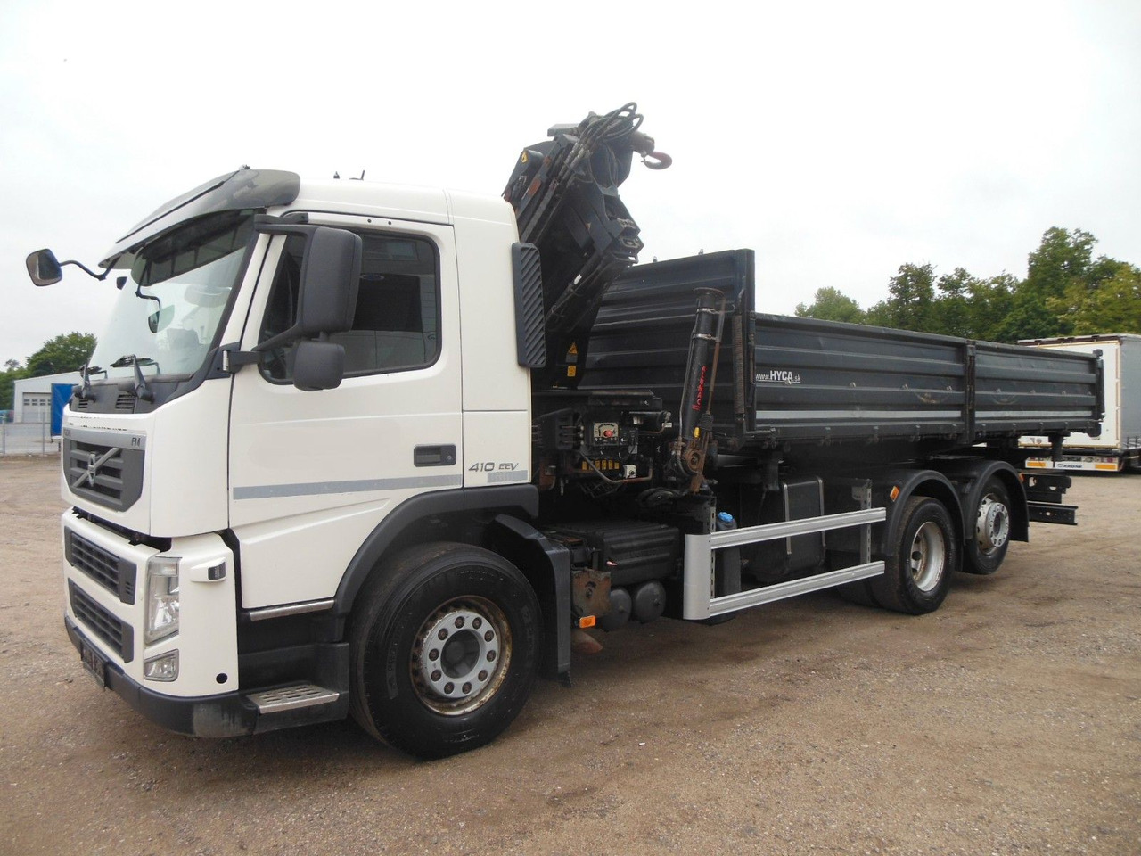 Volvo FM 410, 6X2, DREISEITEN KIPPER, HIAB XS 211 - Kravas automašīna pašizgāzējs, Kravas auto ar manipulatoru: foto 1 Volvo FM 410, 6X2, DREISEITEN KIPPER, HIAB XS 211 - Kravas automašīna pašizgāzējs, Kravas auto ar manipulatoru: foto 1