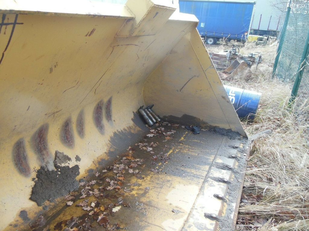 Volvo L120 - Schaufel 3,8m3 - Iekrāvēja kauss: foto 4 Volvo L120 - Schaufel 3,8m3 - Iekrāvēja kauss: foto 4