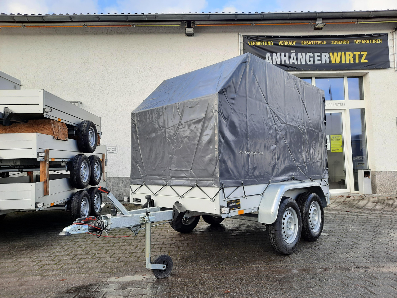 Aluliner Planen Anhänger GTT 2000 251x126x150cm Plane aero schräg (S) 2000kg - Piekabe ar tentu: foto 1 Aluliner Planen Anhänger GTT 2000 251x126x150cm Plane aero schräg (S) 2000kg - Piekabe ar tentu: foto 1