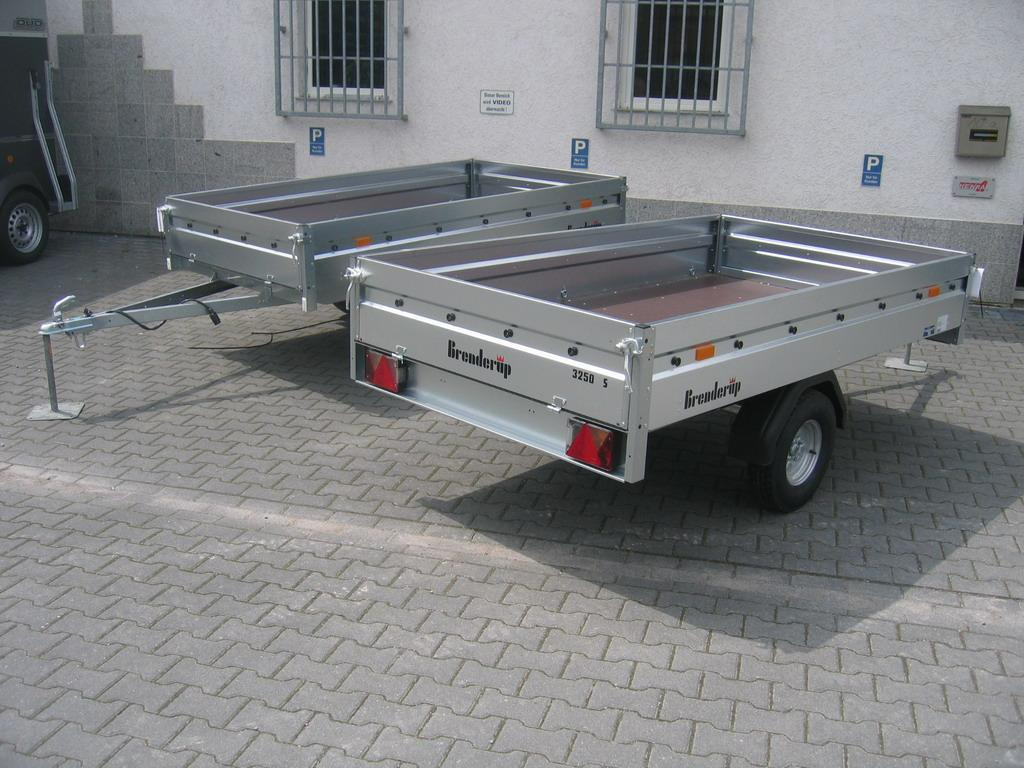 Brenderup 3205 SUB 750 204x142x35cm (XS) 750kg TOPSELLER - Bortu piekabe/ Platforma: foto 4 Brenderup 3205 SUB 750 204x142x35cm (XS) 750kg TOPSELLER - Bortu piekabe/ Platforma: foto 4