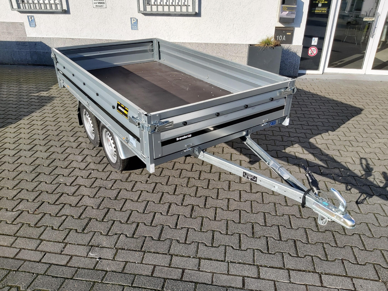 Brenderup 3251 STU 750 250x142x35cm Tandemachse 13" (S) 750kg - Bortu piekabe/ Platforma: foto 5 Brenderup 3251 STU 750 250x142x35cm Tandemachse 13" (S) 750kg - Bortu piekabe/ Platforma: foto 5