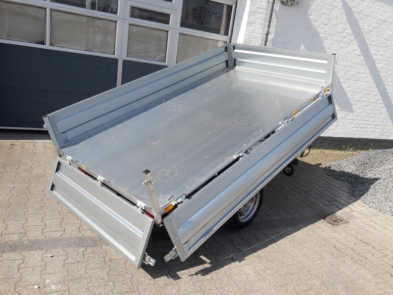 Brenderup Kipper BT 4260 SB 259x143x35cm Stahlwände Stahlboden (S) 1800kg - Piekabe pašizgāzējs: foto 4 Brenderup Kipper BT 4260 SB 259x143x35cm Stahlwände Stahlboden (S) 1800kg - Piekabe pašizgāzējs: foto 4