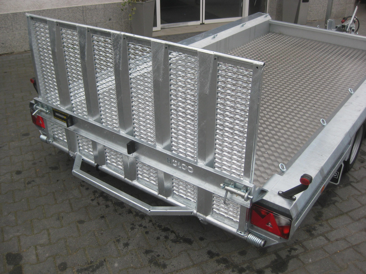 Celtniecības tehnikas piekabe HULCO TERRAX Aluboden 394x180x27cm Heckrampe 150cm (XL) 3500kg: foto 8