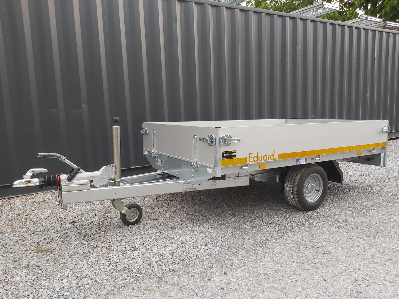 Hochlader light 2514 250x145x30cm Lfh 56cm 10" (S) 1350kg online Aktion - Auto piekabe: foto 1 Hochlader light 2514 250x145x30cm Lfh 56cm 10" (S) 1350kg online Aktion - Auto piekabe: foto 1