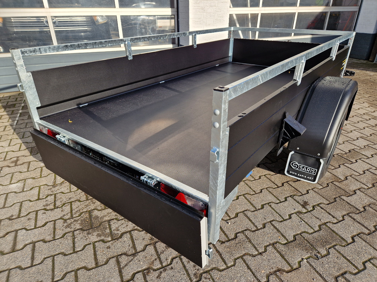 Auto piekabe Saris Anhänger DV135 McAlu Pro MP 255x133x43cm blackline (S) 1350kg black deal Aktion: foto 9