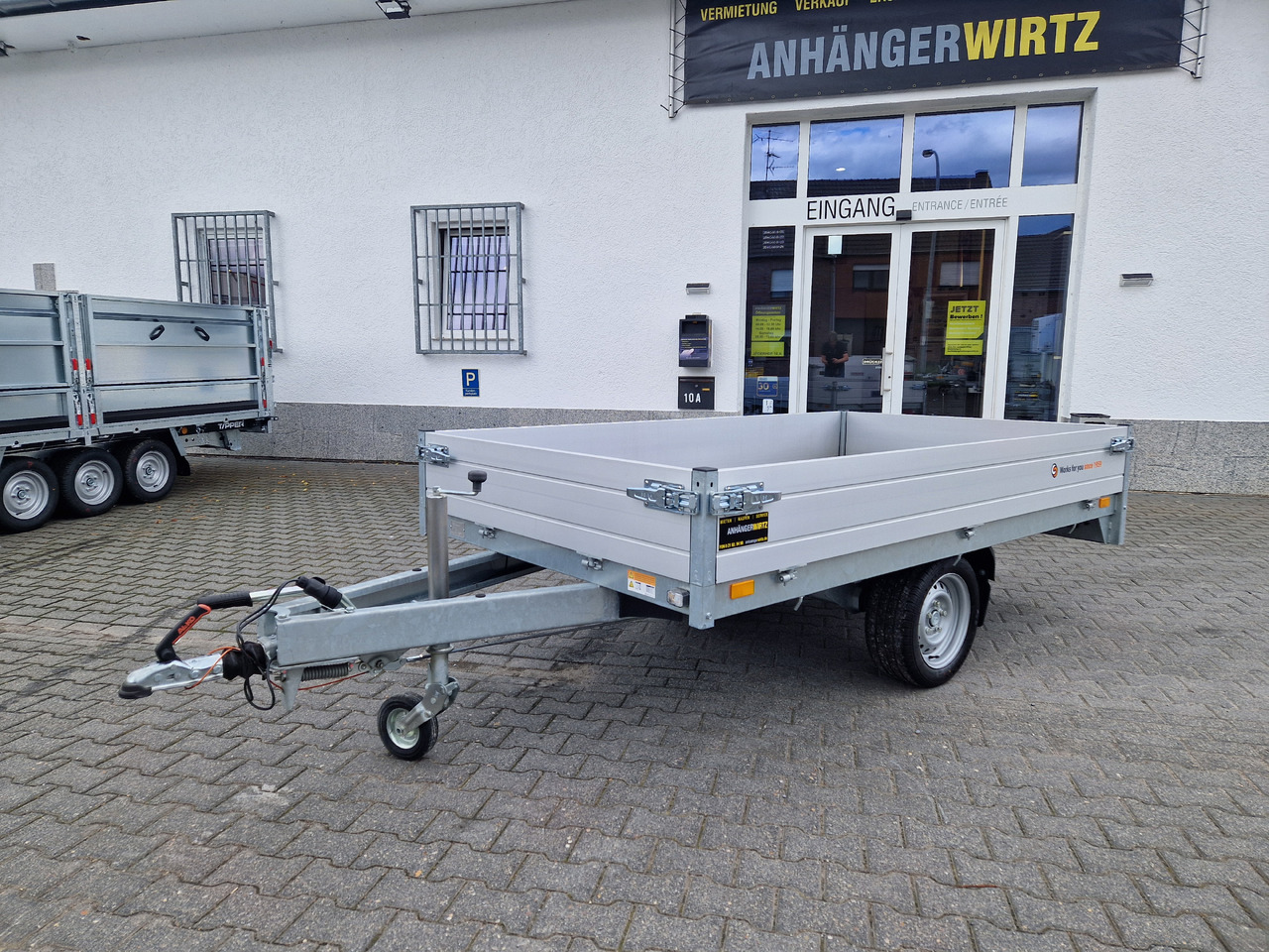 Saris PL 276 150 1500 1 276x150x30cm 13" (S) 1500kg Aktion Abverkauf - Auto piekabe: foto 1 Saris PL 276 150 1500 1 276x150x30cm 13" (S) 1500kg Aktion Abverkauf - Auto piekabe: foto 1
