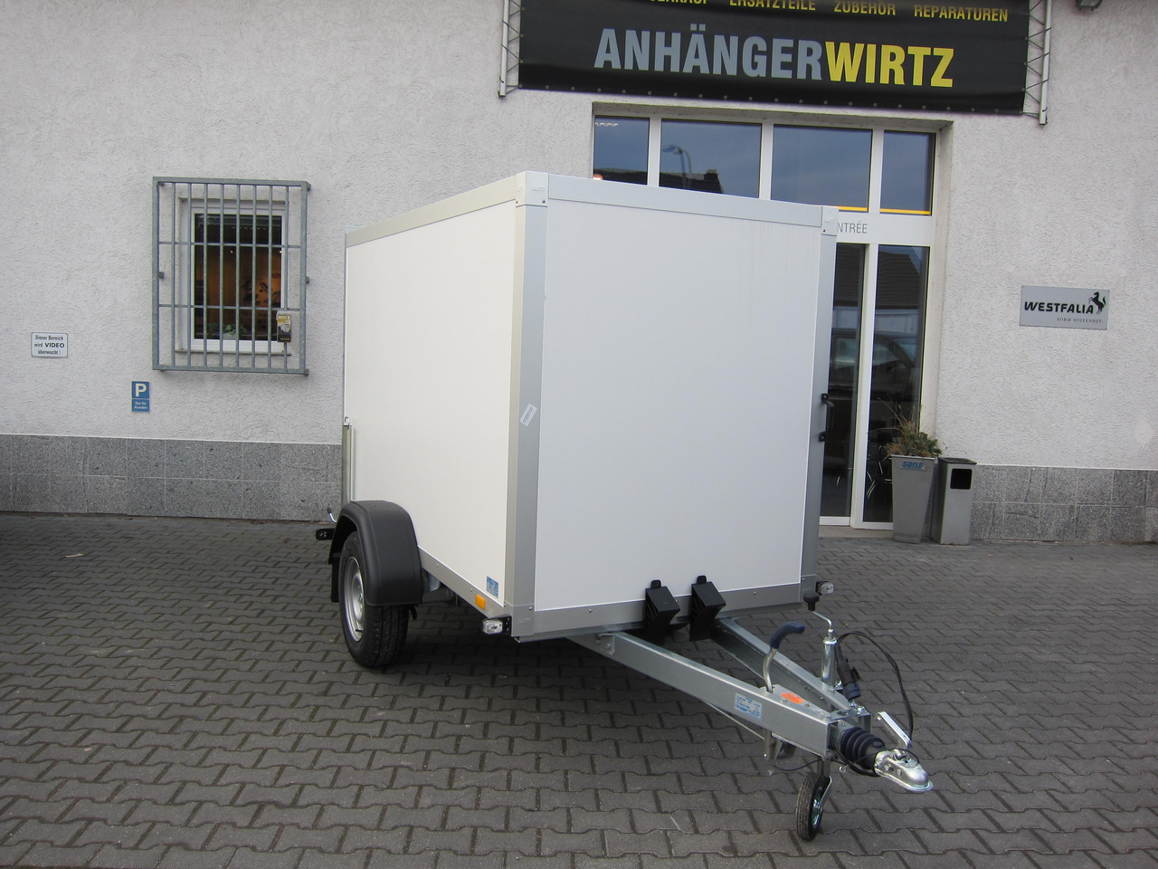 WM Meyer Koffer AZ 1325/126 S30 251x126x150cm (S) 1300kg Modell 2024 Januar Aktion - Piekabe slēgtā virsbūve: foto 4 WM Meyer Koffer AZ 1325/126 S30 251x126x150cm (S) 1300kg Modell 2024 Januar Aktion - Piekabe slēgtā virsbūve: foto 4