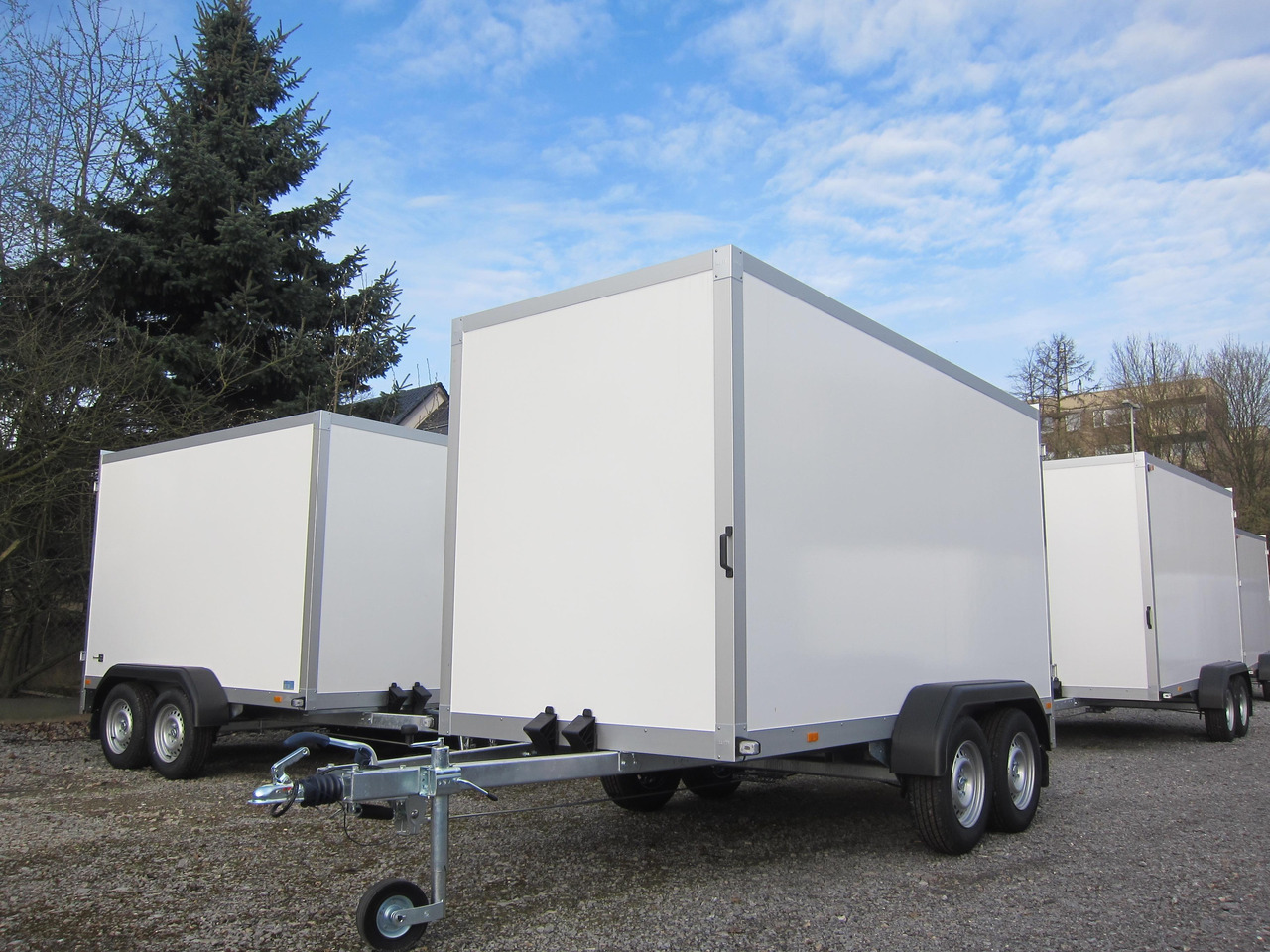 WM Meyer Koffer AZ 2035/151 S35 351x151x185cm (L) 2000kg - Piekabe slēgtā virsbūve: foto 1 WM Meyer Koffer AZ 2035/151 S35 351x151x185cm (L) 2000kg - Piekabe slēgtā virsbūve: foto 1