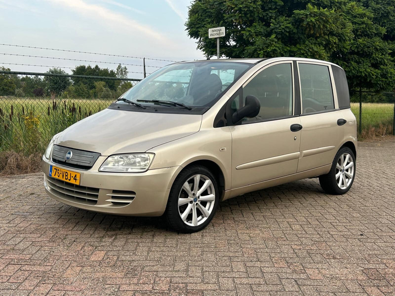 Fiat Multipla 1.9 EURO 4 DIESEL VAN - Mazs furgons: foto 1 Fiat Multipla 1.9 EURO 4 DIESEL VAN - Mazs furgons: foto 1