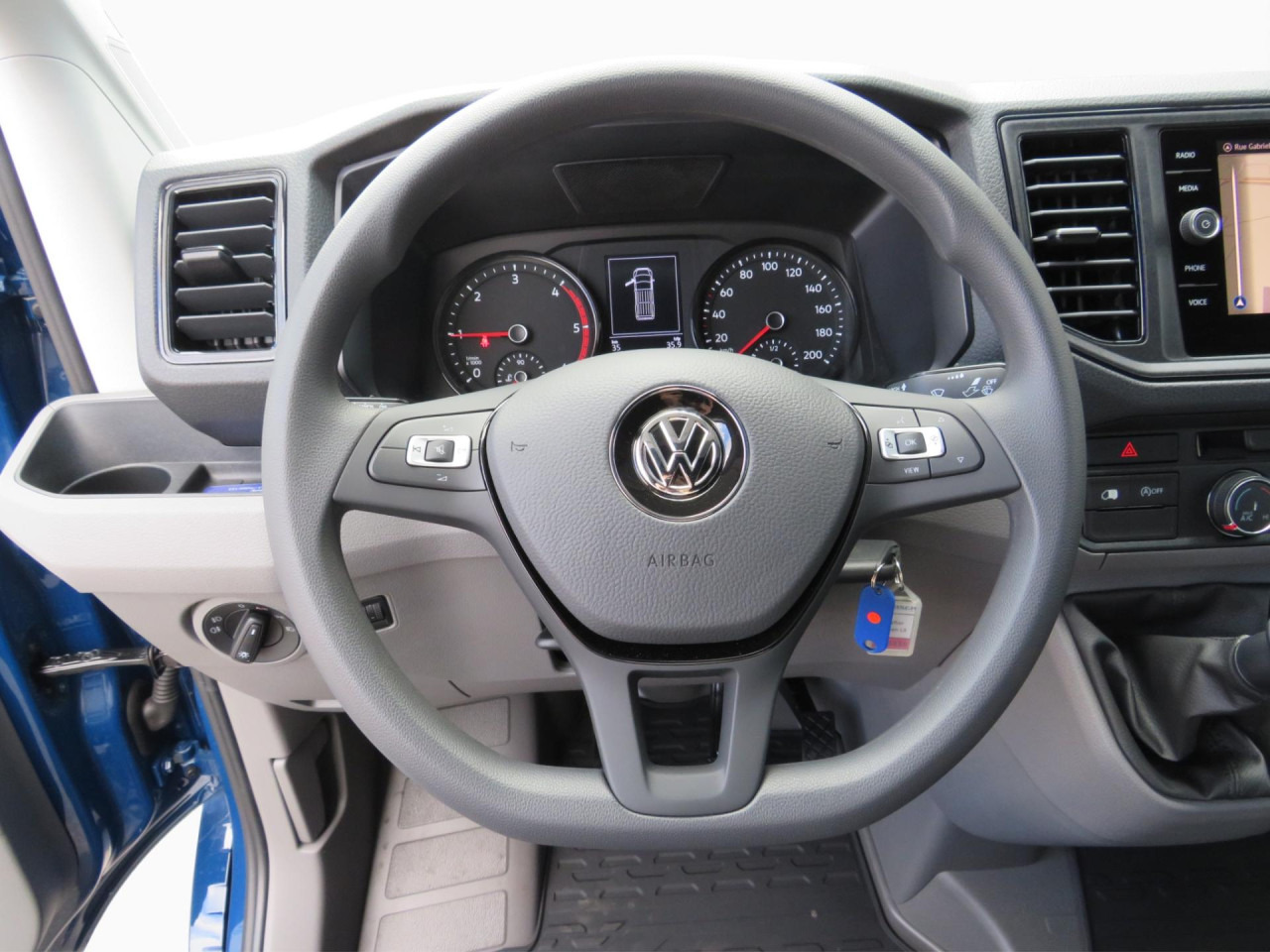 VOLKSWAGEN Crafter 35 L3H3 Kasten Klima Navi ZV - Kravas mikroautobuss: foto 2 VOLKSWAGEN Crafter 35 L3H3 Kasten Klima Navi ZV - Kravas mikroautobuss: foto 2