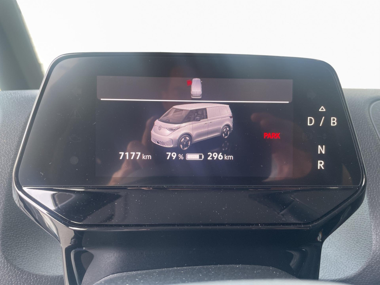 VOLKSWAGEN ID.Buzz Cargo 150 kW Klima AHK Navi - Mazs furgons, Elektriskais furgons: foto 3 VOLKSWAGEN ID.Buzz Cargo 150 kW Klima AHK Navi - Mazs furgons, Elektriskais furgons: foto 3