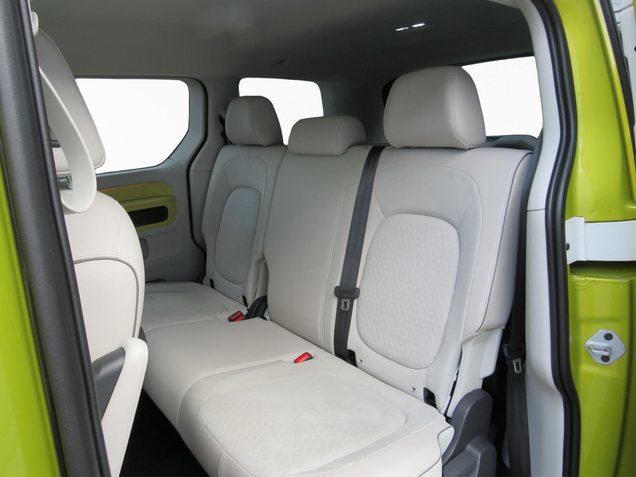 VOLKSWAGEN ID.Buzz Pro Design 150 kW Klima AHK Navi ZV - Vieglā automašīna: foto 5 VOLKSWAGEN ID.Buzz Pro Design 150 kW Klima AHK Navi ZV - Vieglā automašīna: foto 5