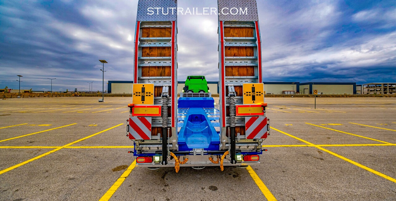 STU 5 Axle Hydraulic Steering Lowbed - Puspiekabe zema profila platforma: foto 5 STU 5 Axle Hydraulic Steering Lowbed - Puspiekabe zema profila platforma: foto 5