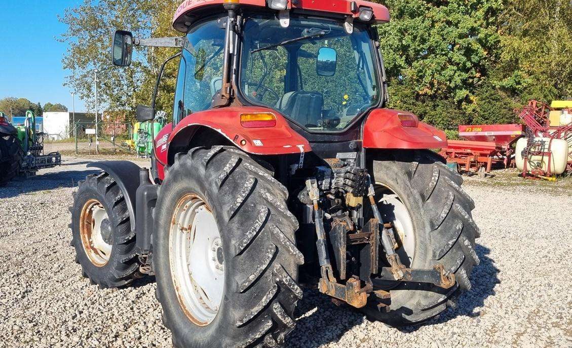 Case-IH MXU 125 Pro - Traktors: foto 4 Case-IH MXU 125 Pro - Traktors: foto 4